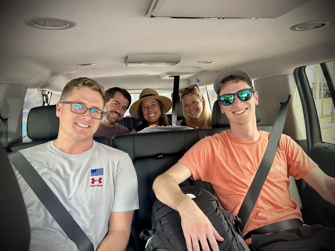 Five guests on the way to the east coast